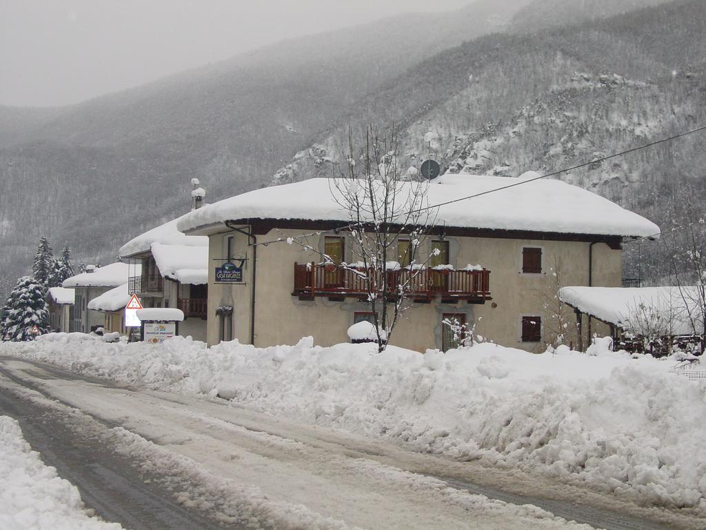 La Peiro Douco Affittacamere Roure Turin Esterno foto